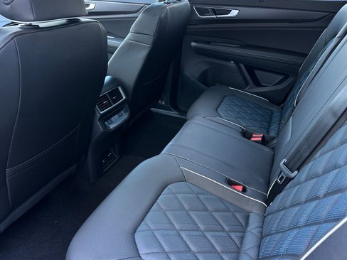 New 2026 Volkswagen Atlas Cross Sport SEL Premium R-Line image 12