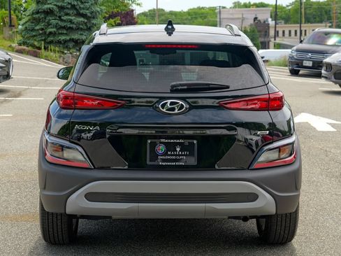 Used 2023 Hyundai Kona SEL AWD/4WD image 6