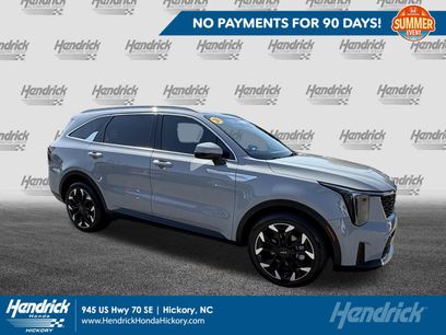 Used 2024 Kia Sorento EX w/ Panoramic Sunroof Package