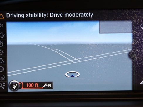 Used 2011 BMW M3 Convertible RWD image 18