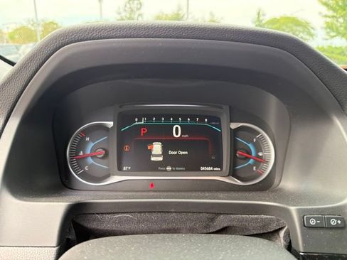 Used 2021 Honda Pilot Touring image 26