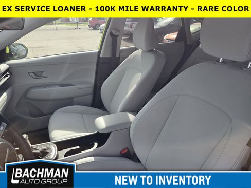 Used 2025 Hyundai Kona SEL image 11