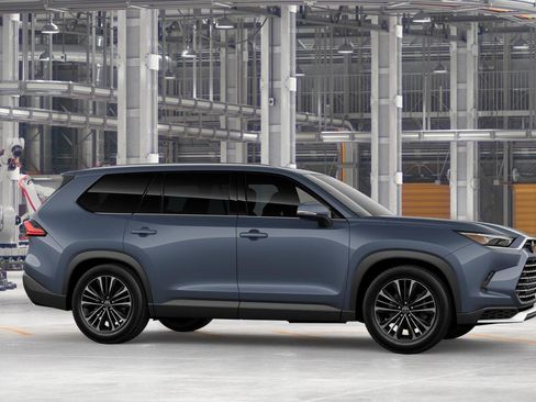 New 2026 Toyota Grand Highlander AWD Hybrid image 13