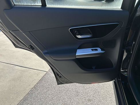 New 2027 Mercedes-Benz GLC 300 4MATIC image 35