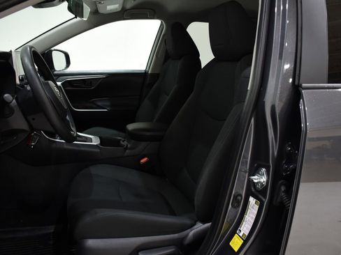 Certified 2025 Toyota RAV4 LE image 22