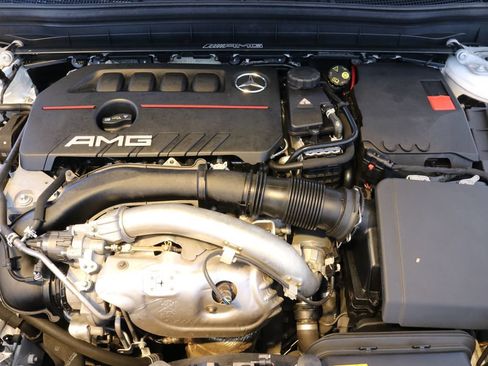 Used 2021 Mercedes-Benz GLB 35 AMG 4MATIC image 48