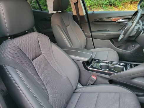 Used 2021 Buick Envision Preferred FWD image 10