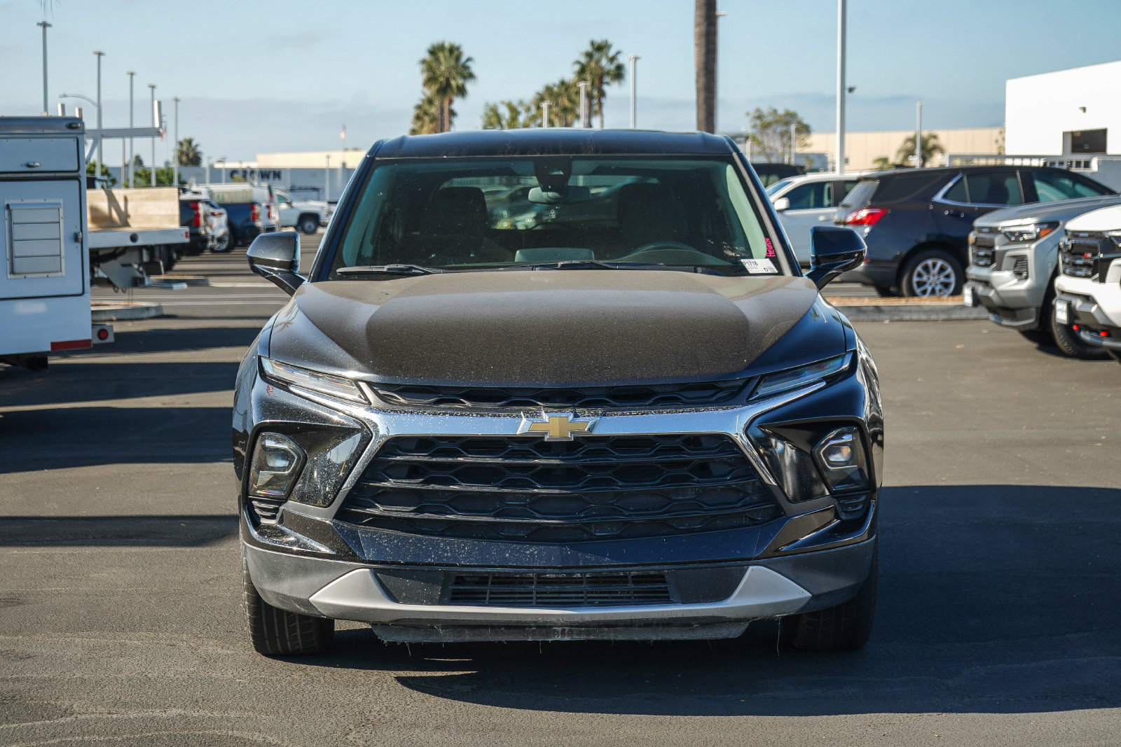 Used 2023 Chevrolet Blazer LT FWD image 2