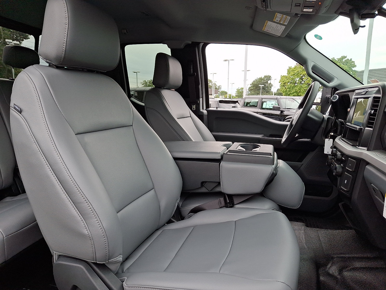New 2026 Ford F450 XL w/ XL Chrome Package AWD/4WD image 8