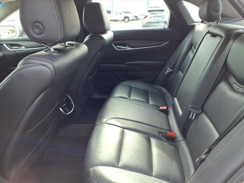 Used 2019 Cadillac XTS Luxury image 25