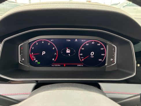 Used 2025 Volkswagen Jetta GLI Autobahn FWD image 15