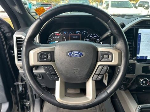 Certified 2022 Ford F450 Lariat w/ Lariat Value Package image 20