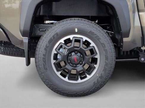 New 2026 Toyota Tacoma TRD Off-Road AWD/4WD image 10