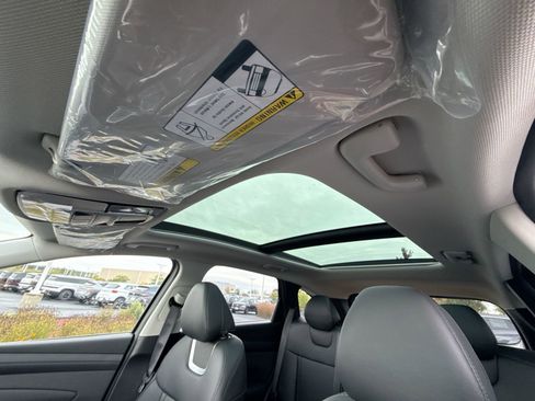 New 2026 Hyundai Tucson Limited image 25