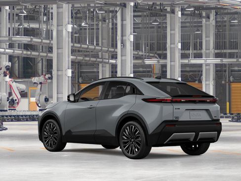 New 2026 Toyota C-HR image 6