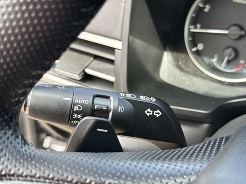 Used 2024 Mitsubishi Outlander SE FWD image 39