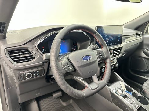 New 2025 Ford Escape ST-Line w/ Equipment Group 301A image 11