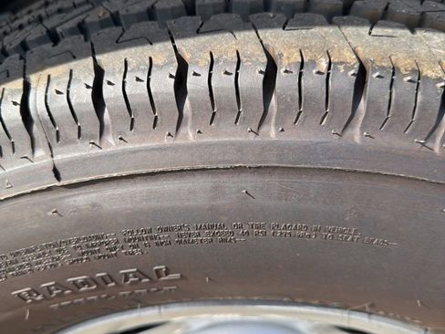 New 2025 Chevrolet Express 2500 image 9