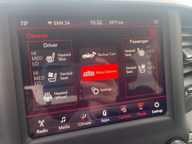 Used 2019 RAM 1500 Laramie AWD/4WD image 15