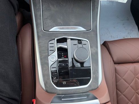 New 2026 BMW X5 xDrive40i w/ M Sport Package image 23