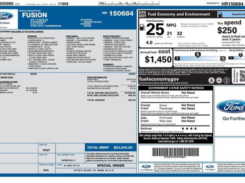 Certified 2017 Ford Fusion SE image 3