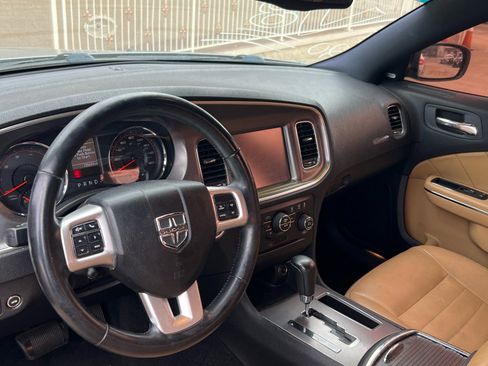 Used 2011 Dodge Charger R/T image 9