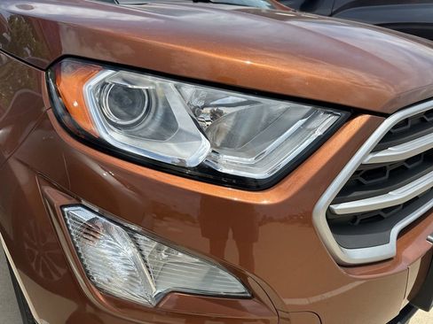 Used 2020 Ford EcoSport SE FWD image 3