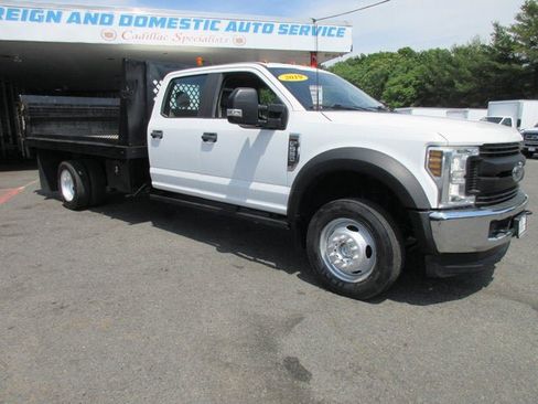 Used 2019 Ford F550 4x4 Crew Cab Super Duty image 2