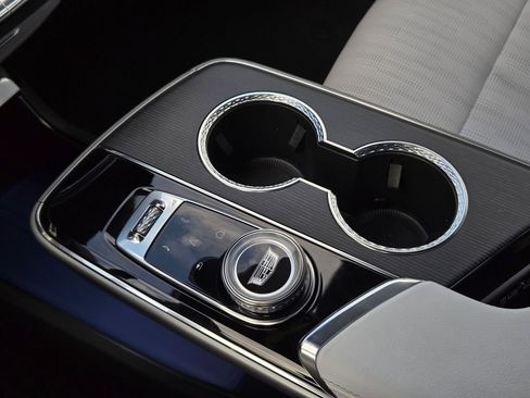 Certified 2025 Cadillac Lyriq Luxury image 23