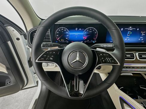 Certified 2026 Mercedes-Benz GLE 450 GLE 450 image 11
