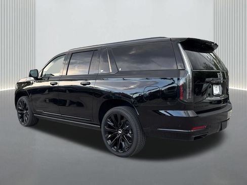 New 2026 Cadillac Escalade ESV Platinum Sport w/ LPO, ONYX Package AWD/4WD image 7