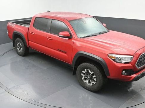 Used 2019 Toyota Tacoma TRD Off-Road image 35