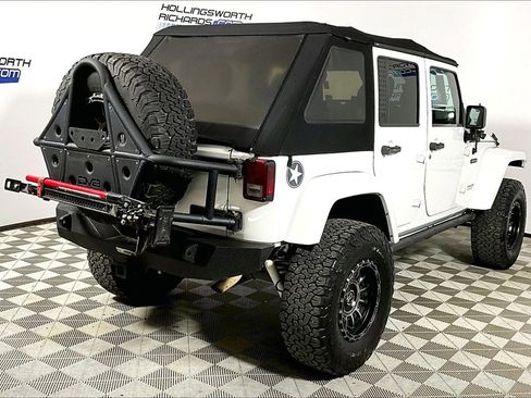 Used 2017 Jeep Wrangler Unlimited Sport image 9