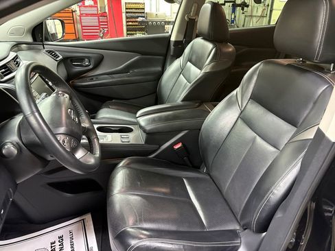Used 2019 Nissan Murano SL image 10