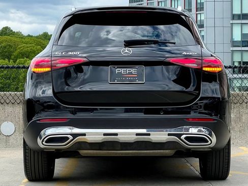 Certified 2026 Mercedes-Benz GLC 300 4MATIC image 6