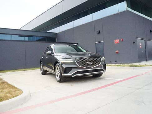 New 2026 Genesis GV70 2.5T image 1