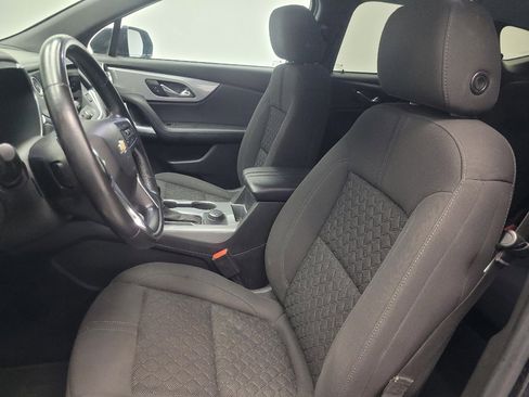 Used 2020 Chevrolet Blazer LT image 17