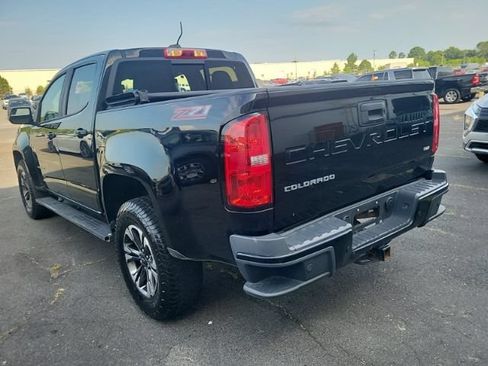 Used 2021 Chevrolet Colorado Z71 RWD image 2