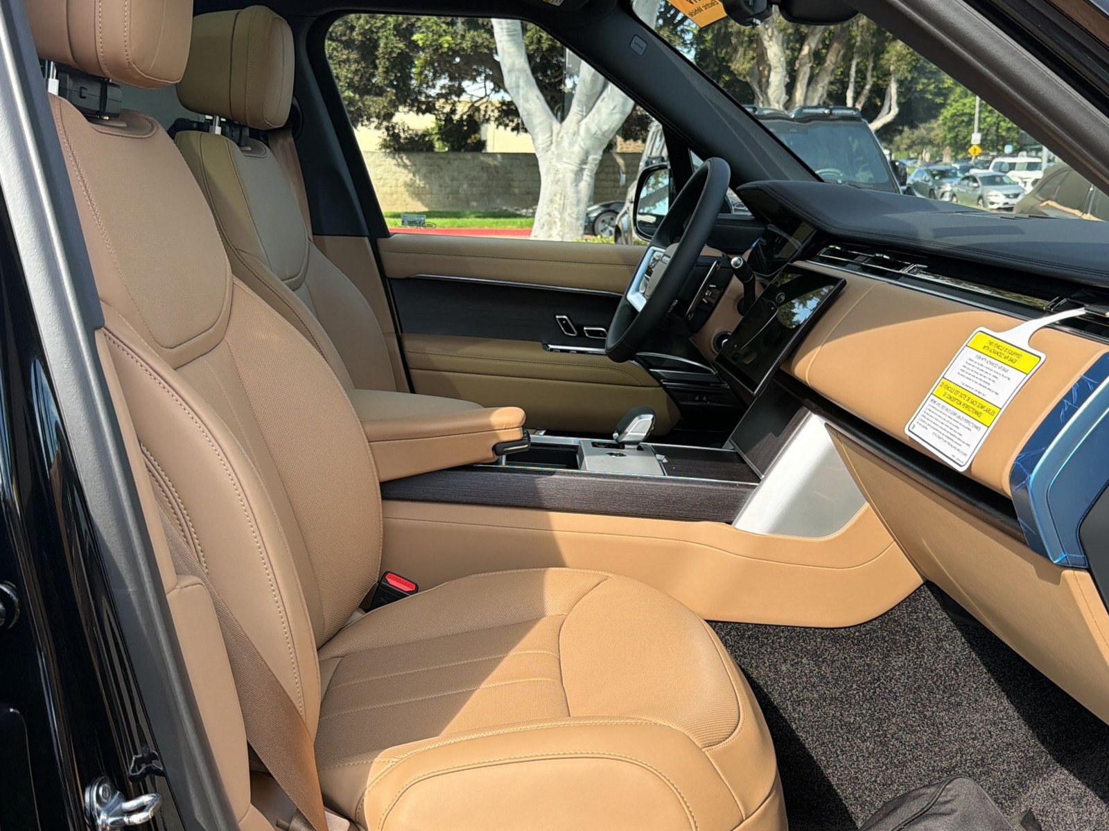 New 2026 Land Rover Range Rover SE AWD/4WD image 25