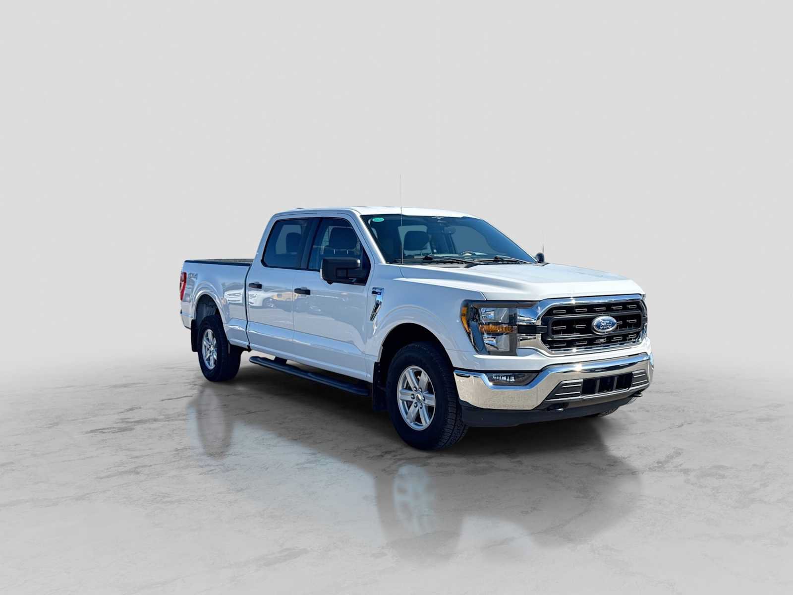 Certified 2023 Ford F150 XLT w/ Trailer Tow Package AWD/4WD image 8