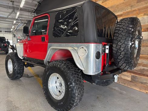 Used 2006 Jeep Wrangler Rubicon w/ Security Group image 24