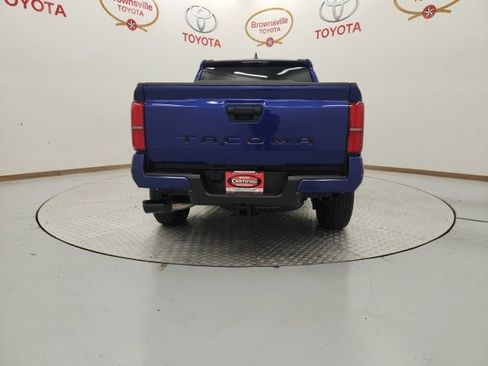 Used 2025 Toyota Tacoma SR5 RWD image 7