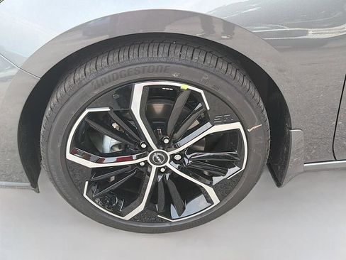 New 2025 Nissan Altima 2.5 SR w/ SR Premium Package image 30