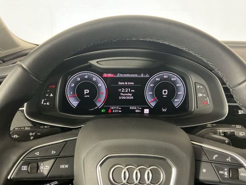 Used 2023 Audi Q7 3.0T Prestige image 12