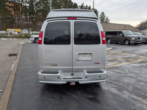 Used 2014 GMC Savana 1500 SLT image 6