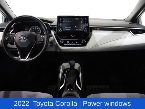 Used 2022 Toyota Corolla SE image 8