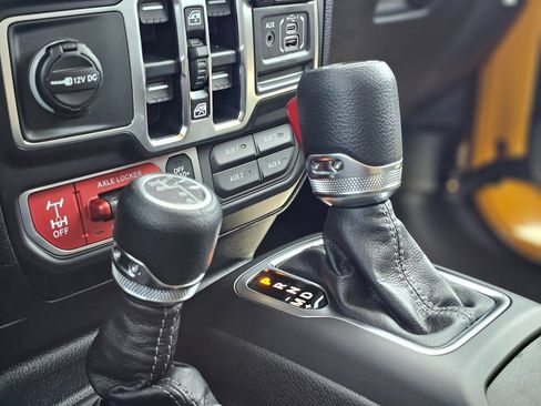 New 2026 Jeep Wrangler Unlimited Sport AWD/4WD image 16