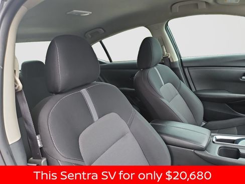 Used 2025 Nissan Sentra SV FWD image 18