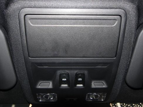 Used 2025 Ford Escape ST-Line Elite w/ Premium Technology Package image 19