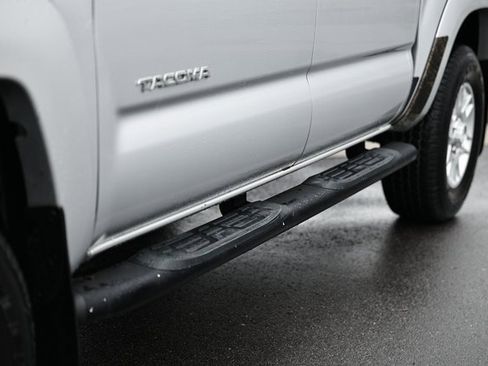 Used 2012 Toyota Tacoma PreRunner w/ SR5 Pkg image 4